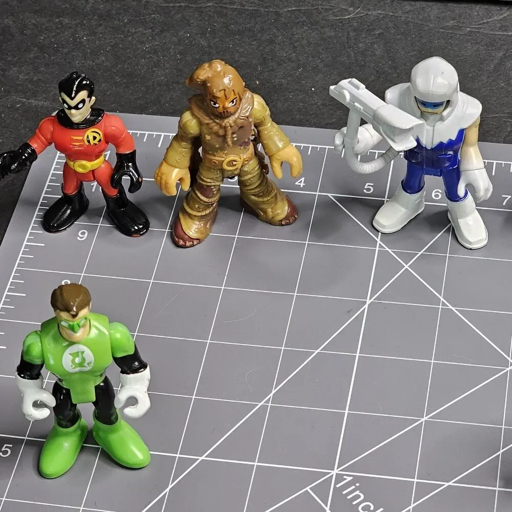Lot of  10 Fisher Price Imaginext DC Super Friends